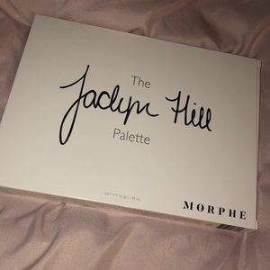 Jaclyn hill palette